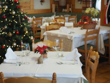 Marcowe NARTY na CIVECIE Termin: 06/03.-13/03.2027 Hotel PRINCIPE Santa Fosca  CENA: 800,-€/osoba dorosła  skipass w cenie - zdjęcie5