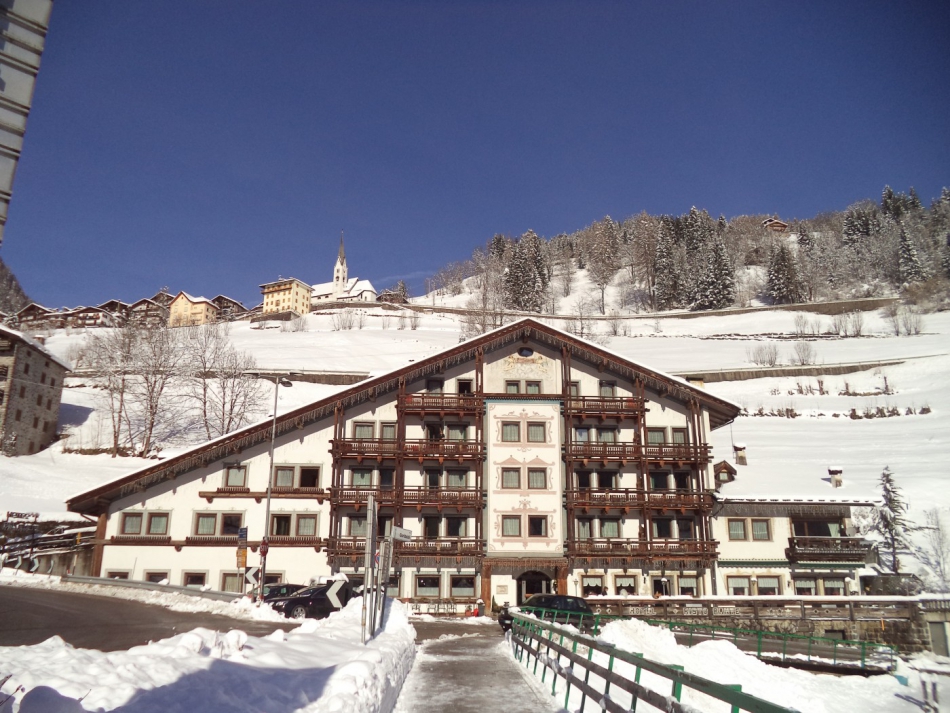 Hotel BELVEDERE 3*** FALCADE  Sezon 2026