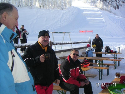 14/12. do 21/12.2009 bawiliśmy się wspaniale , pomimo to, że w pierwsze dni  pogoda nam nie dopisywa - zdjęcie21