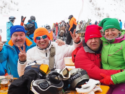 STYCZEŃ 2019  cały czas modliliśmy się o śnieg  w końcu sypnęło , tylko 20 cm - zdjęcie8